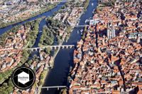 04 Luftbild Altstadt Regensburg mit Steinernen &amp; Donau